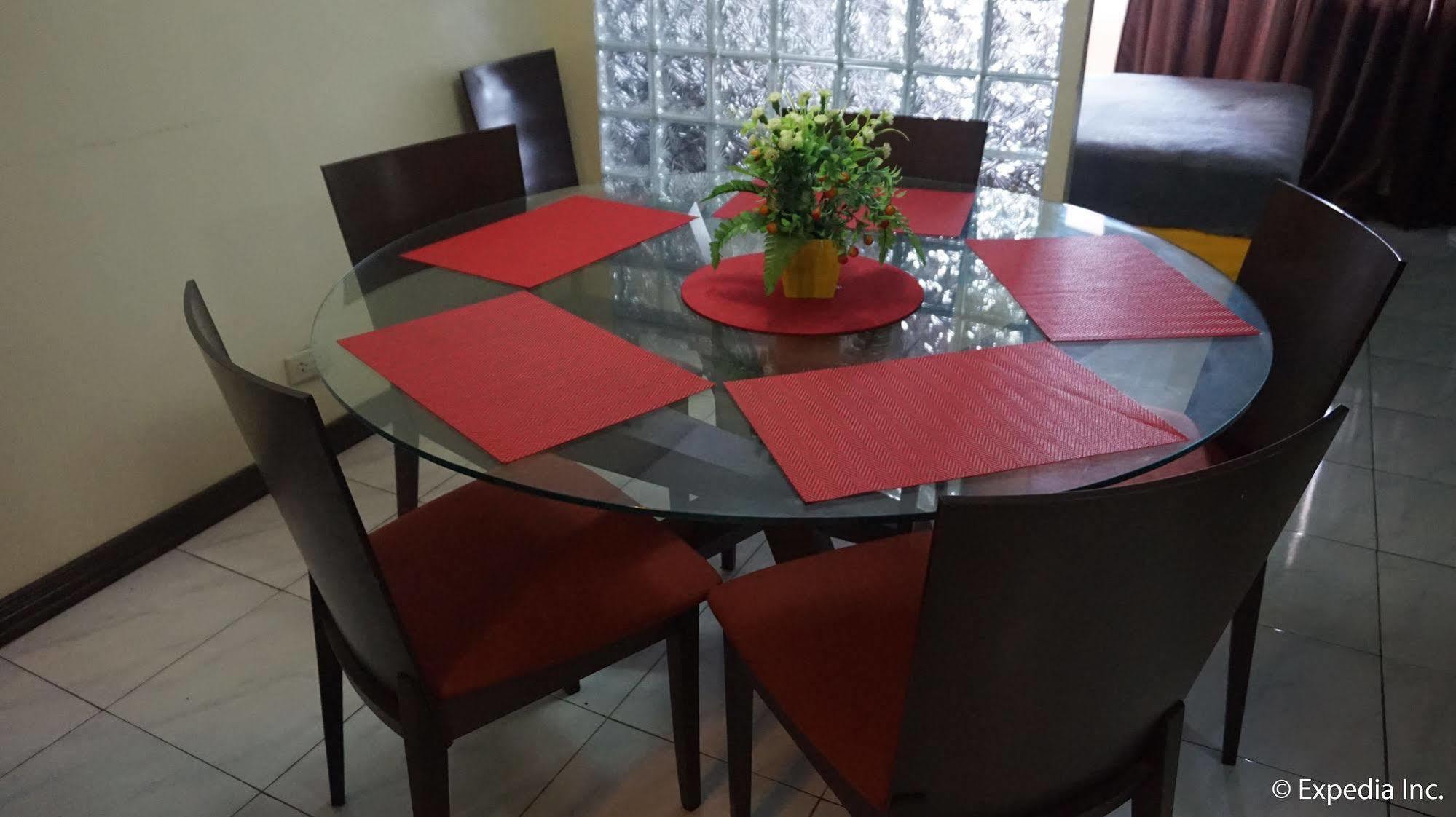 Manila Bay Serviced Apartments Dış mekan fotoğraf